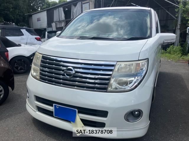 Nissan ELGRAND 2005-09 8658963-1
