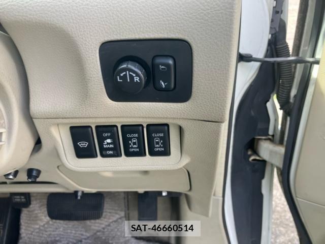Nissan ELGRAND 2003-09 8666102-13