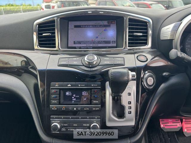 Nissan ELGRAND 2012-02 8658962-8