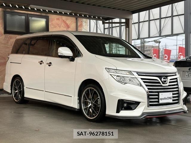 Nissan ELGRAND 2019-01 8741937-2