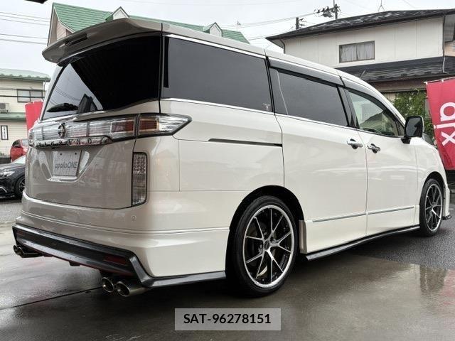 Nissan ELGRAND 2019-01 8741937-4