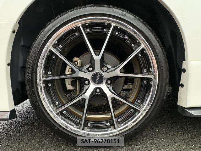 Nissan ELGRAND 2019-01 8741937-8