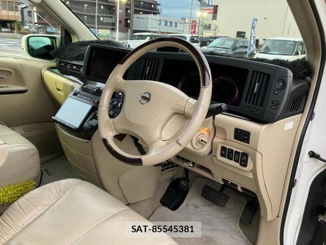 Nissan ELGRAND 2005-04 8741940-11