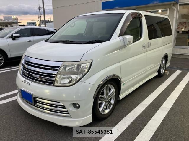 Nissan ELGRAND 2005-04 8741940-1
