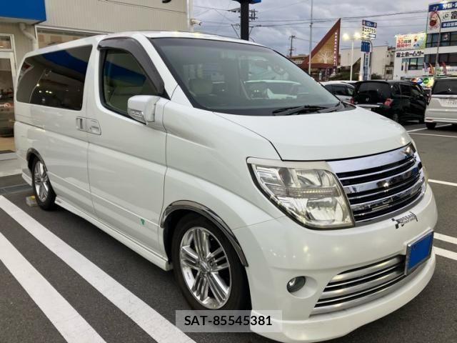 Nissan ELGRAND 2005-04 8741940-2