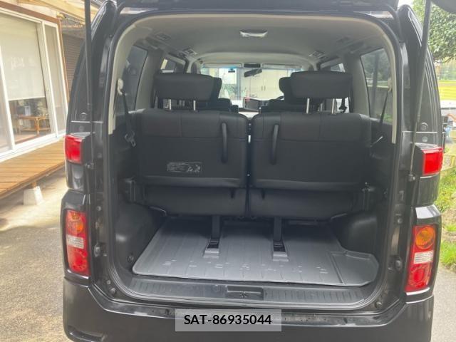 Nissan ELGRAND 2005-09 8741939-9