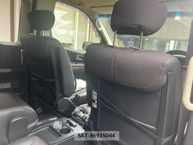 Nissan ELGRAND 2005-09 8741939-14