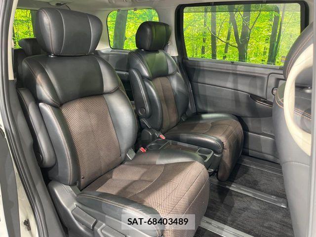Nissan ELGRAND 2012-03 8741938-9
