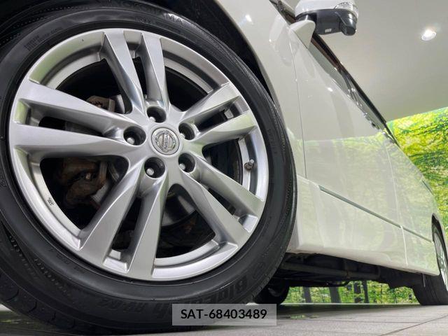 Nissan ELGRAND 2012-03 8741938-14
