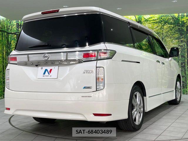 Nissan ELGRAND 2012-03 8741938-18