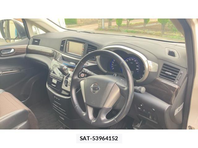 Nissan ELGRAND 2010-09 8741943-15