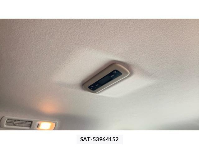Nissan ELGRAND 2010-09 8741943-21