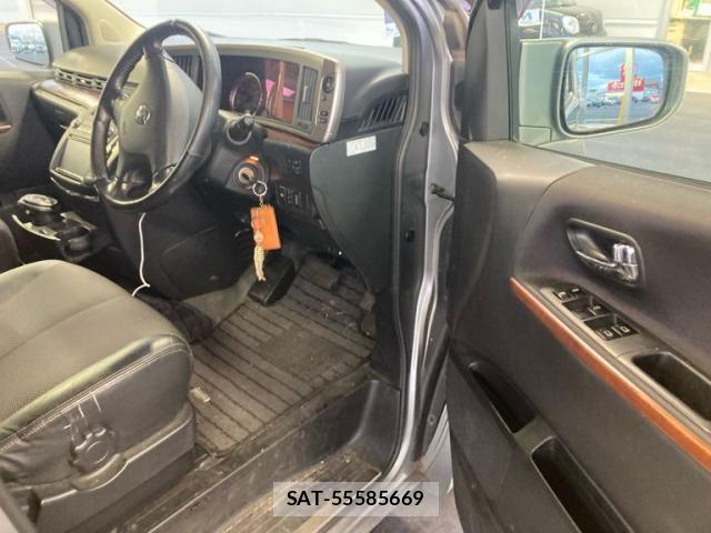 Nissan ELGRAND 2005-08 8741941-10