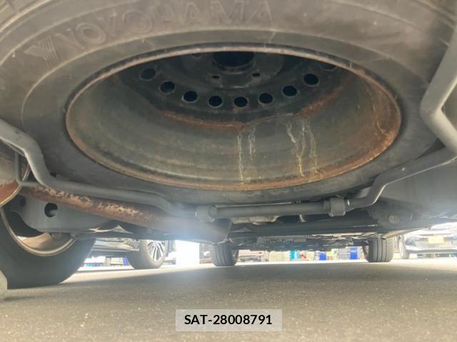 Nissan ELGRAND 2008-02 8741942-9