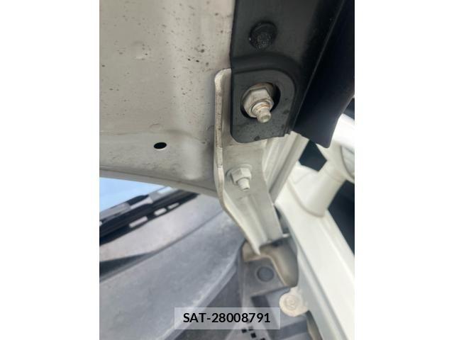 Nissan ELGRAND 2008-02 8741942-16