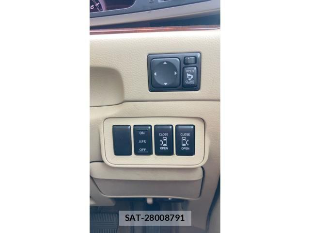 Nissan ELGRAND 2008-02 8741942-25