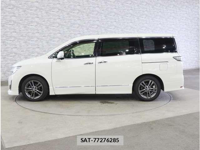 Nissan ELGRAND 2012-03 8780117-12