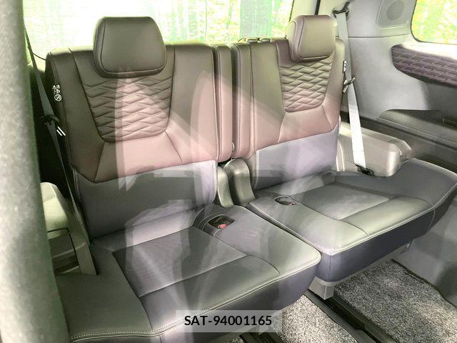 Nissan ELGRAND 2026-07 8795876-9