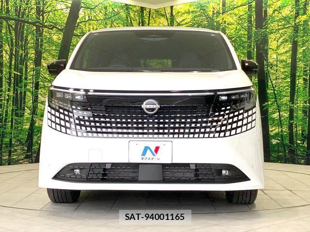 Nissan ELGRAND 2026-07 8795876-14