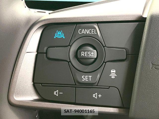 Nissan ELGRAND 2026-07 8795876-6