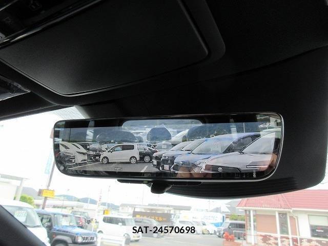 Nissan ELGRAND 2026-08 8828910-18