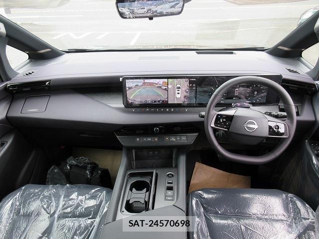 Nissan ELGRAND 2026-08 8828910-1