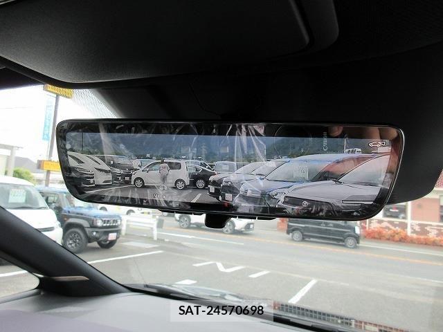 Nissan ELGRAND 2026-08 8828910-22