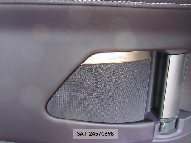 Nissan ELGRAND 2026-08 8828910-27