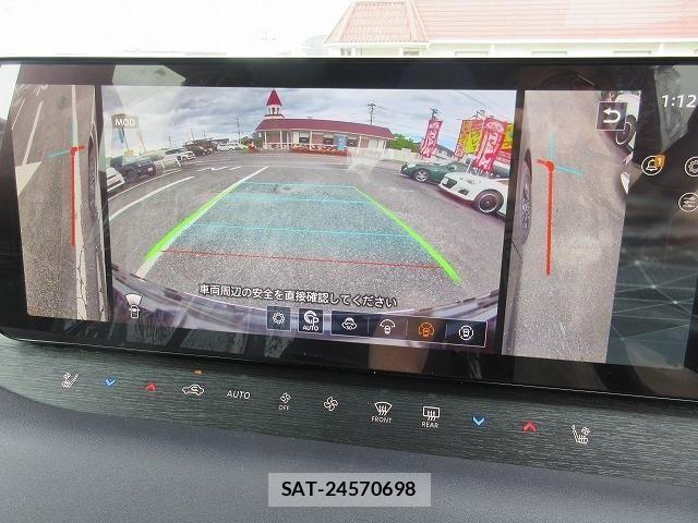 Nissan ELGRAND 2026-08 8828910-5