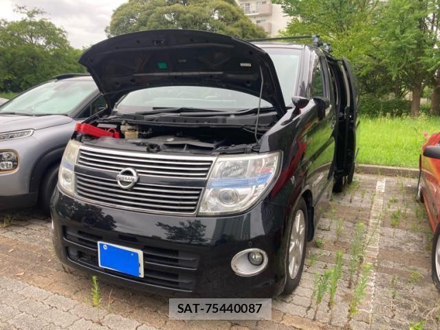 Nissan ELGRAND 2009-02 8870944-1