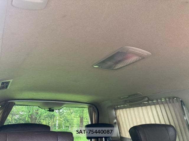 Nissan ELGRAND 2009-02 8870944-21
