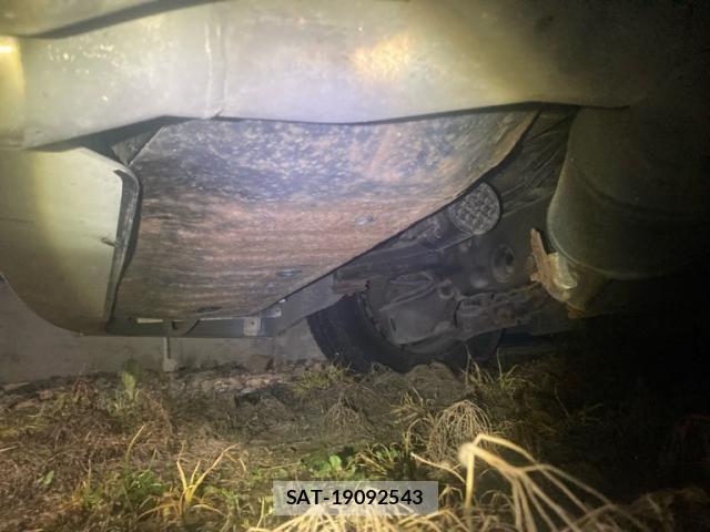 Nissan ELGRAND 2011-11 8870945-20