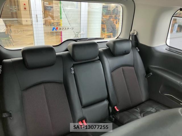 Nissan ELGRAND 2015-12 8879633-15