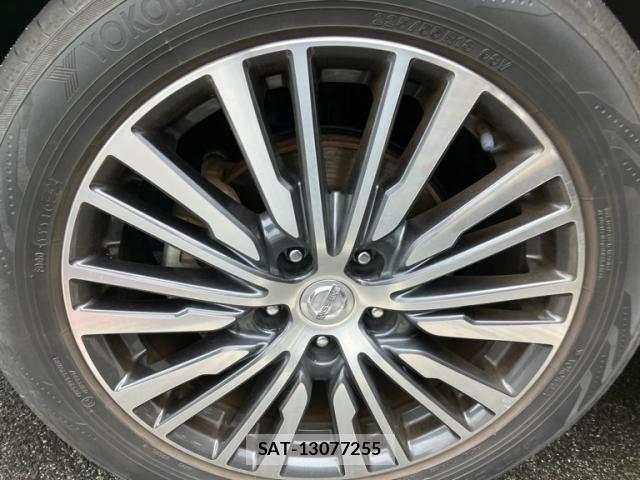 Nissan ELGRAND 2015-12 8879633-4