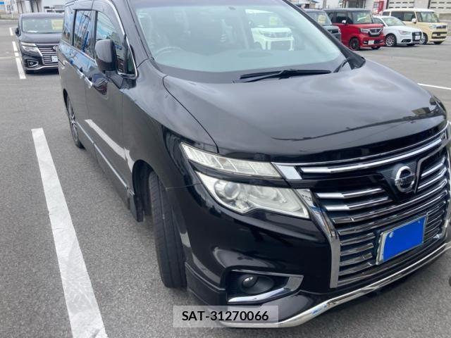 Nissan ELGRAND 2014-02 8879634-2