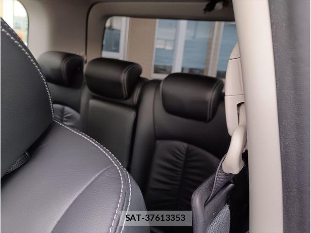 Nissan ELGRAND 2012-02 8879632-15
