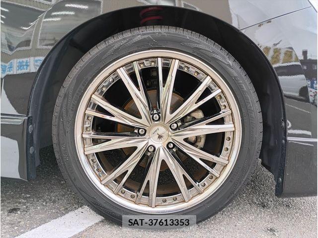 Nissan ELGRAND 2012-02 8879632-6
