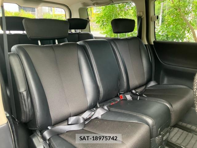 Nissan ELGRAND 2005-12 8883582-7