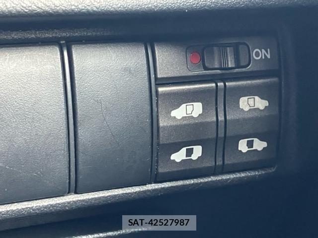 Honda ELYSION 2011-08 8129941-26