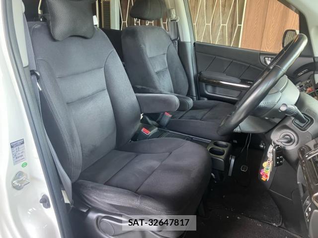 Honda ELYSION 2008-02 8412236-7