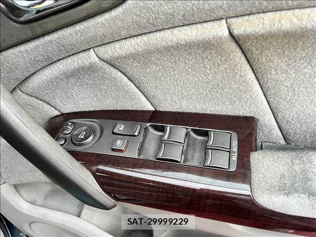 Honda ELYSION 2005-05 8561808-11