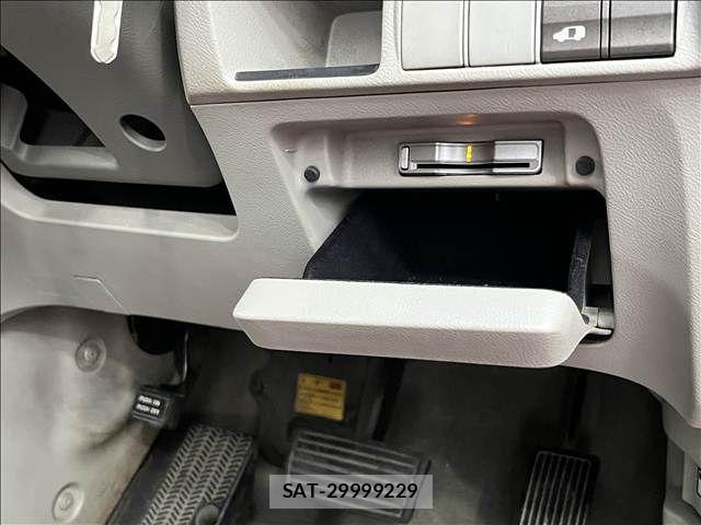 Honda ELYSION 2005-05 8561808-19
