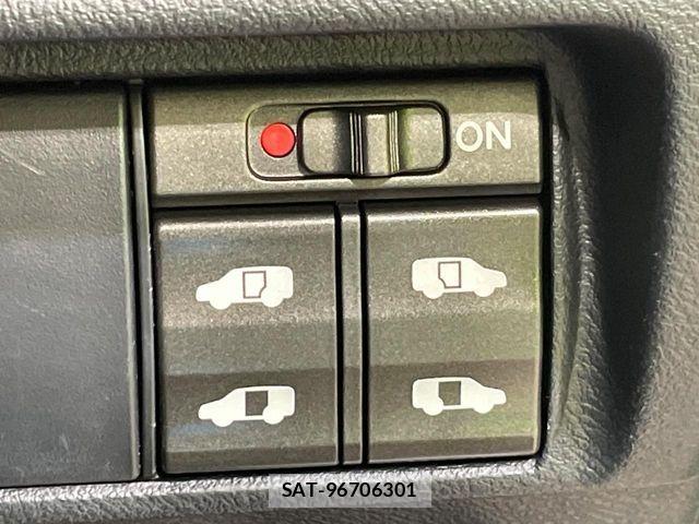 Honda ELYSION 2010-03 8828912-4