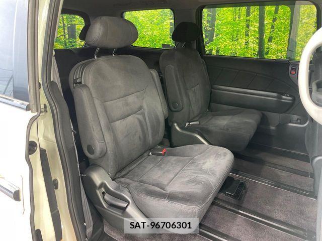 Honda ELYSION 2010-03 8828912-8