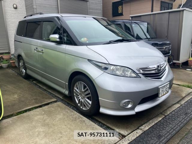 Honda ELYSION 2006-09 8828913-3