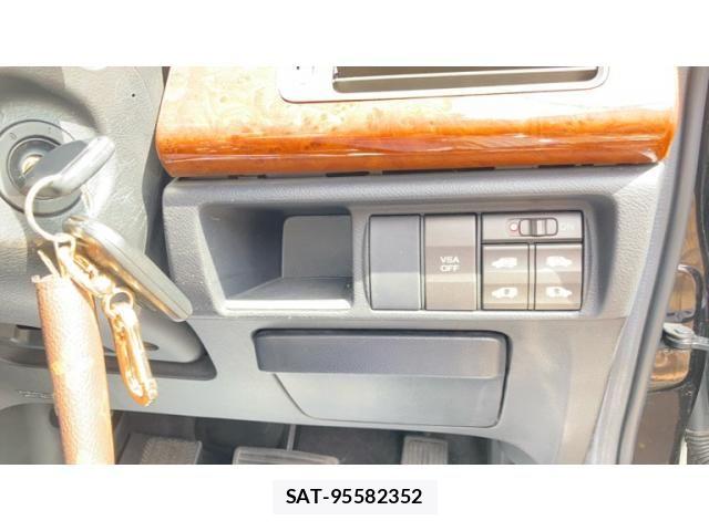 Honda ELYSION 2007-10 7218110-10