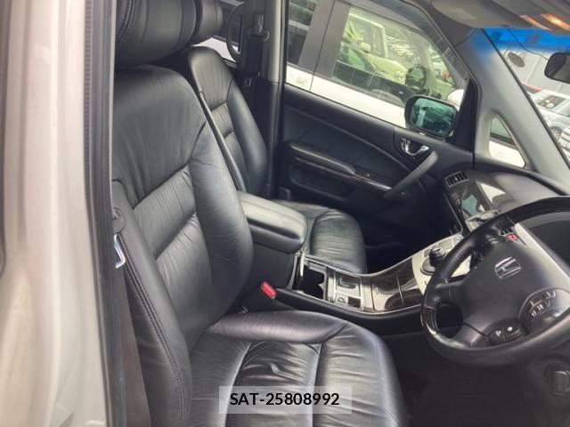 Honda ELYSION 2013-01 8099033-9