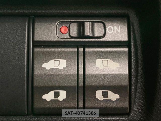 Honda ELYSION 2010-03 8828920-4