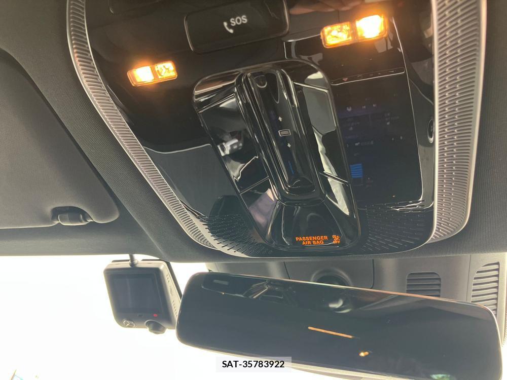 Mercedes Benz EQS 2023 1133001-20
