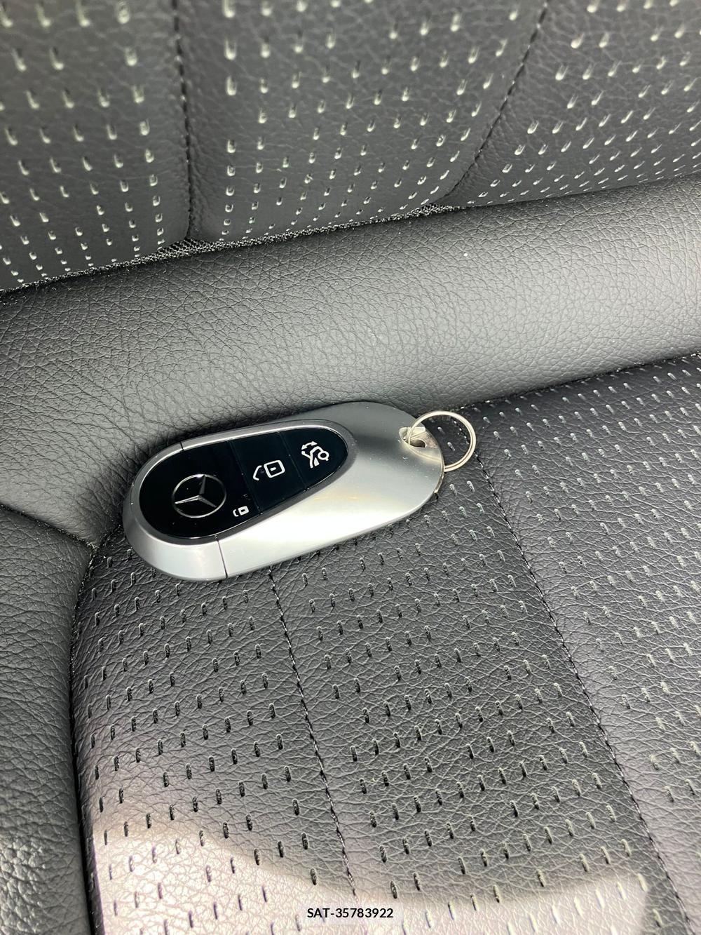 Mercedes Benz EQS 2023 1133001-22